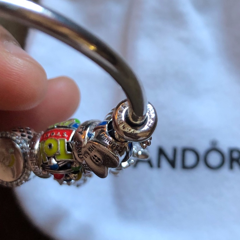 NWOT Pandora Bracelet & 7 Charms Toy Story Themed + 2 Stoppers - Picture 7 of 15